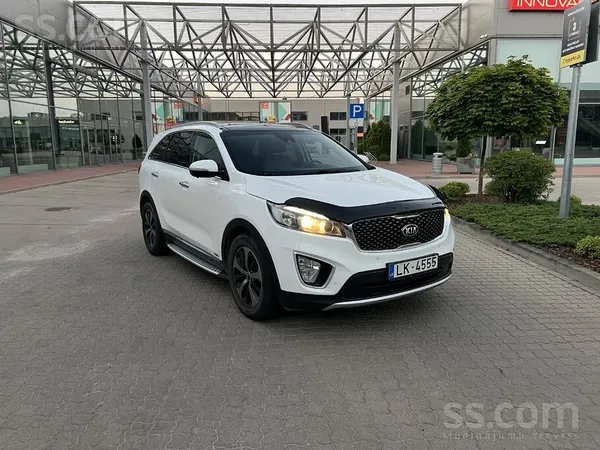 KIA Pārdodu ģimenes auto sakara ar dzīves vētī maiņu.