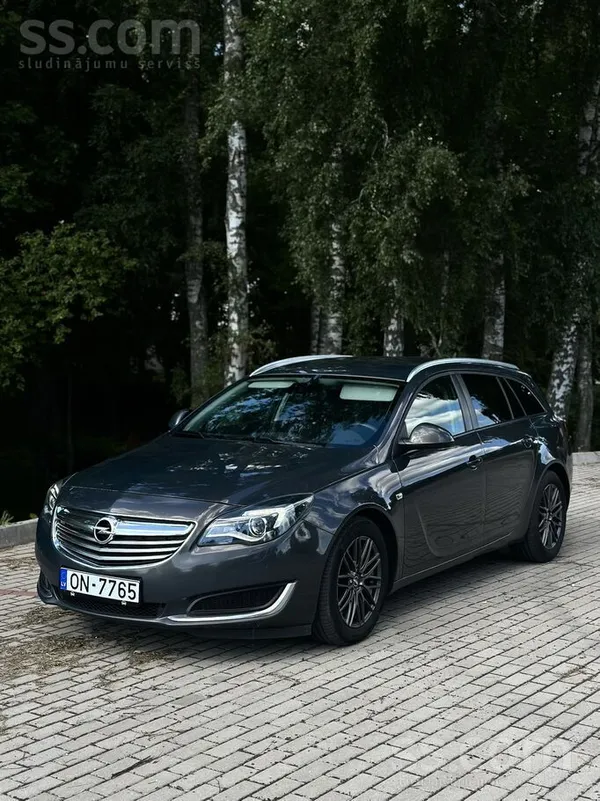 Opel Pārdodu koptu un vizuāli pievilcīgu Opel Insignia 