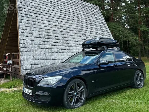 BMW Pārdodu koptu un labi uzturētu BMW 740xd (F01) ar