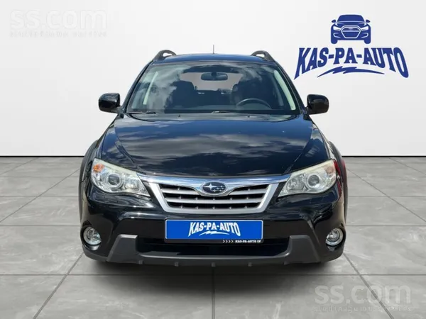 Subaru Subaru Impreza 2011 - melns hečbeks ar 2, 0 l benz