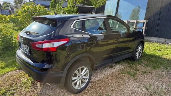 Nissan Pārdod Nissan Qashqai 1.6 dCi, 96 kW. 