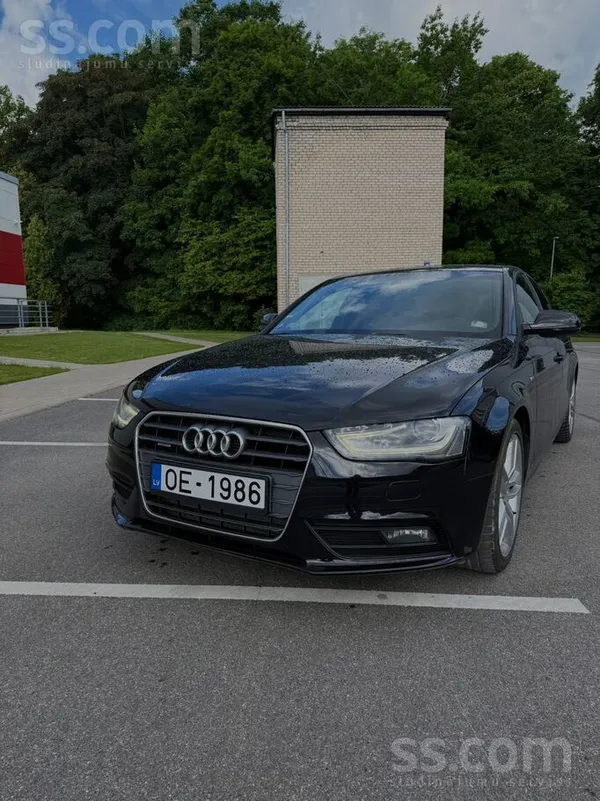 Audi Pārdodu Audi A4 3.0 Tdi 2013 gada. 
