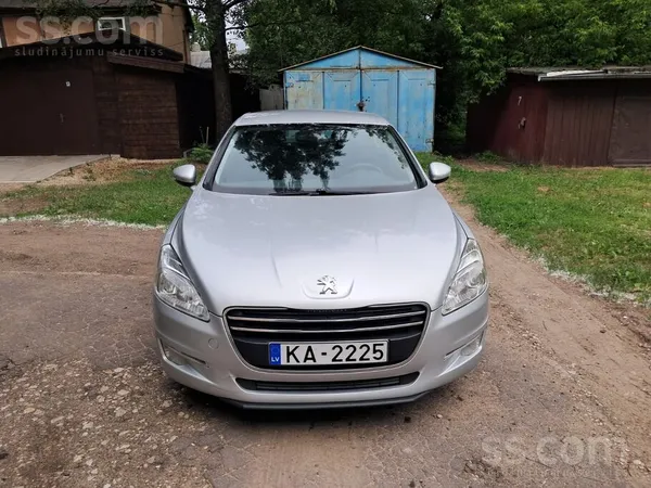 Peugeot Машина в нормальном техническом состоянии. Подробн