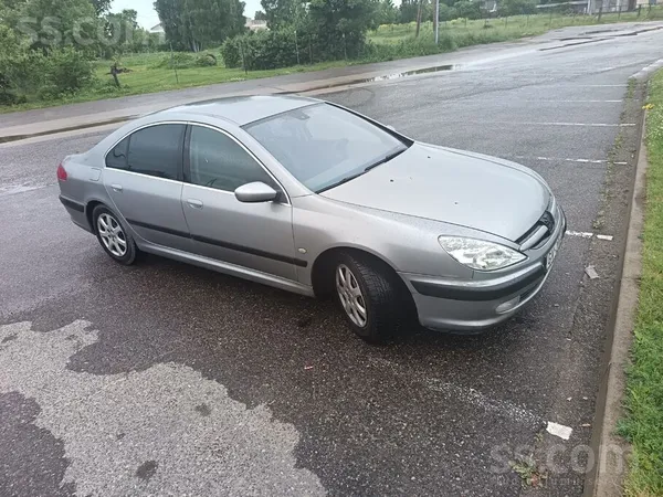 Peugeot Pārdod komfortablu un ekonomisku 2004.gada Peugeot