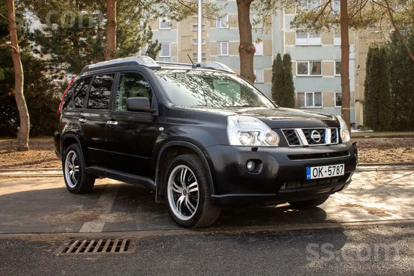 Nissan Pārdodu nissan X Traill facelift 2.0d (110Kw 150Zs