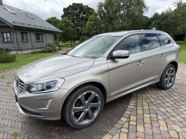 Volvo Volvo Xc60 D5 2.4D Awd – 158 kW (215 Zs) Ļoti bagā