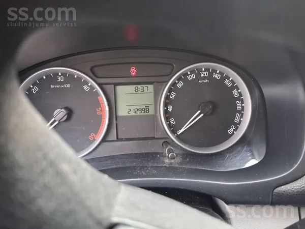 Skoda Pārdodu Skoda Roomster 1, 4 dīzeļmotors, manuālā k