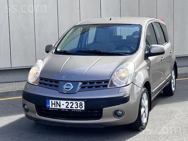 Nissan Note 1.6 Benzīns “81 kW / Automāts / Full Pack”. Ļ