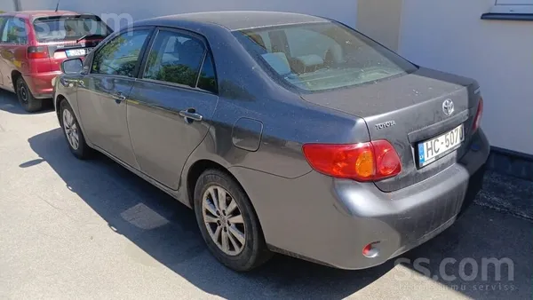 Toyota Pārdodu Toyota Corolla, 2008. gada, ar 1.6 benzīna