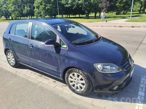Volkswagen 2007g golf plus. 2.0 tdi 103kw, 6 pārnesumu manuāl