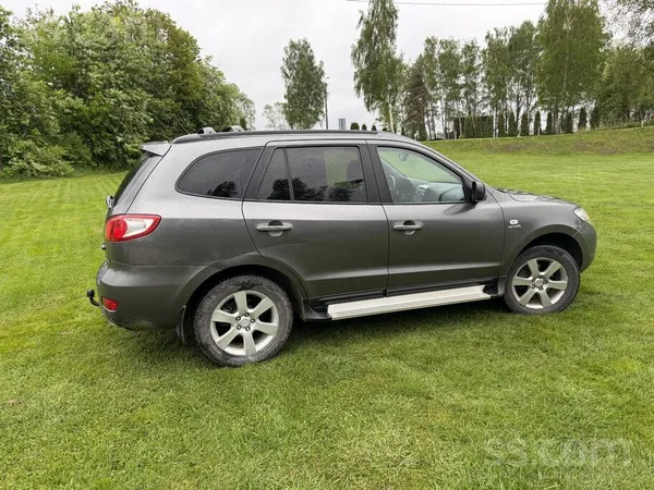 Hyundai Santa FE