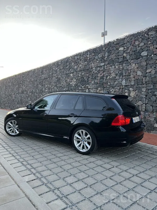 BMW Tirgojas labs e91.Mazs degvielas patēriņš 5-6 litr