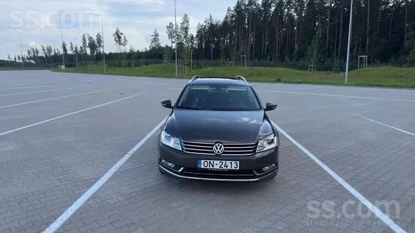 Volkswagen Pārdodu Volkswagen Passat B7 universāli 2013. gada