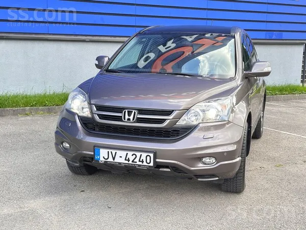 Honda Tiek pārdota Honda Cr-V 2.2 D 110kw 4x4. Automasīn