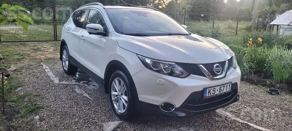 Nissan Продажа от собственника. Машину любили и обслужива