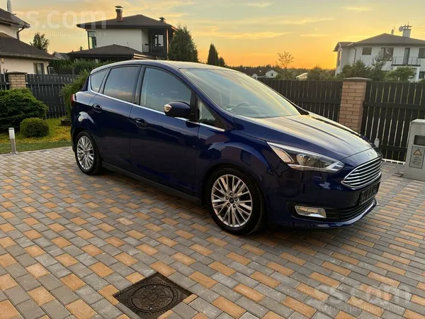 Ford Auto no Vācijas. 