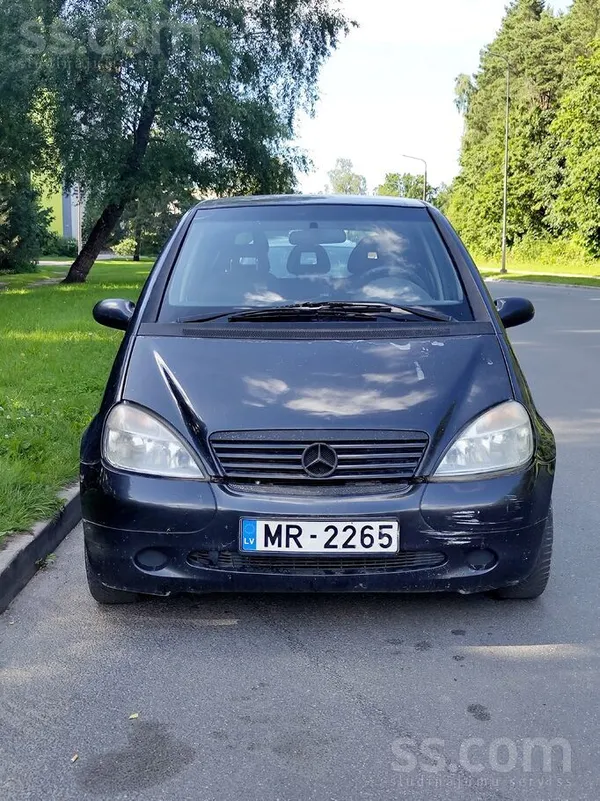 Mercedes Pārdodu ejošu mersīti, kuram skate ir derīga līdz 