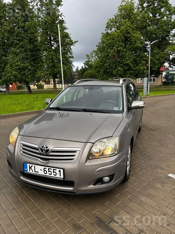 Toyota Toyota Avensis 2006g. 2.2 D4D 110kw