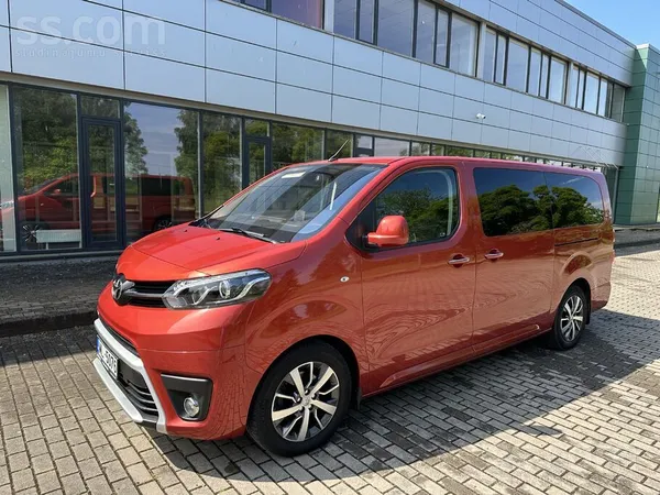 Toyota Saistībā ar darba auto iegūšanu, pārdod labi uztur