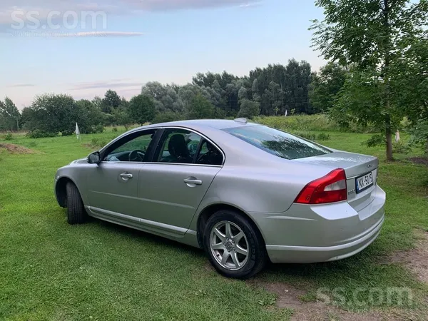 Uzticams un labi uzturēts automobilis. 
Kondicionieris darbojas lieliski.