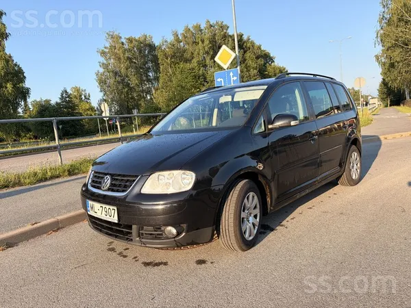 Volkswagen Pārdodu VW Touran 1.9tdi 77kw manuāli