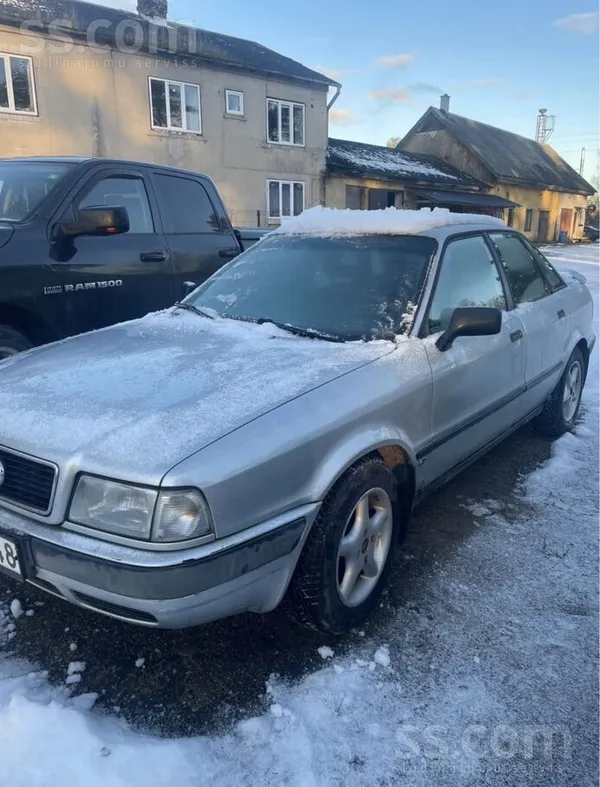 Audi Pārdodu darba mašīnu, iet labi, sīkāk pa telefonu.