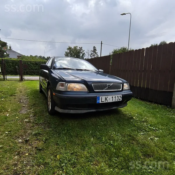 Volvo [ Volvo S40 (1998 g. )] - Pārdodu braucošu, bet to