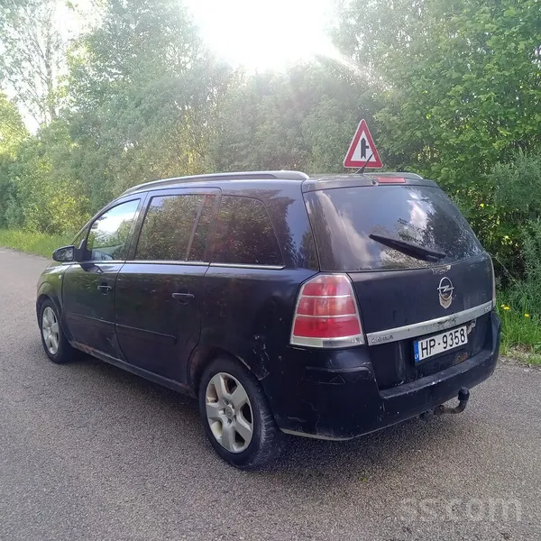 Opel Продаю машину в связи с покупкой новой то. до 26.1