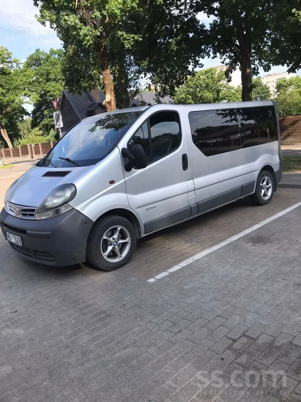 Nissan Pārdodu auto laba stāvoklī, ir elektro stikli, ele