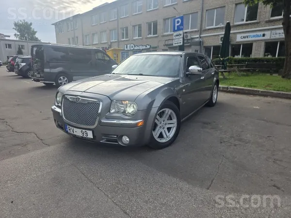 Chrysler Nu kurš grib iegūt sev - mūsu super auto + tagad a