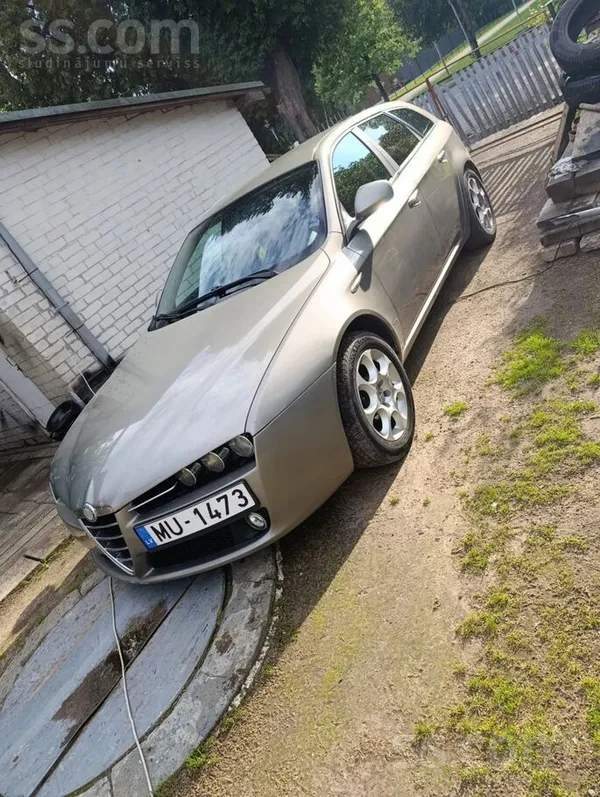 Alfa-Romeo Pārdodu Alfa Romeo 159, 1.9 dizelis , jauna apskat