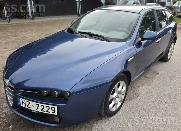 Alfa-Romeo Alfa Romeo 159 1, 9Jtd, 85kw, universāls, jauna ap