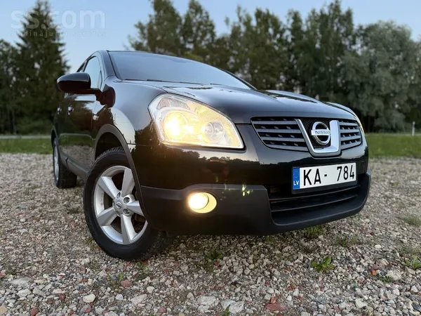 Nissan Qashquai ar 1.5d 78Kw motoru un Manuālo kārbu. Tei