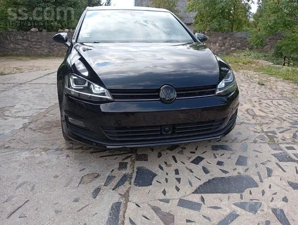 Volkswagen Продается VW Golf 7 2.0 Tdi. Экономичный, есть ком