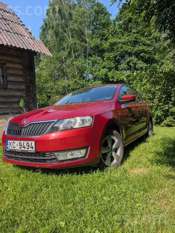 Skoda Pārdod saudzīgi lietotu Škoda Rapid
