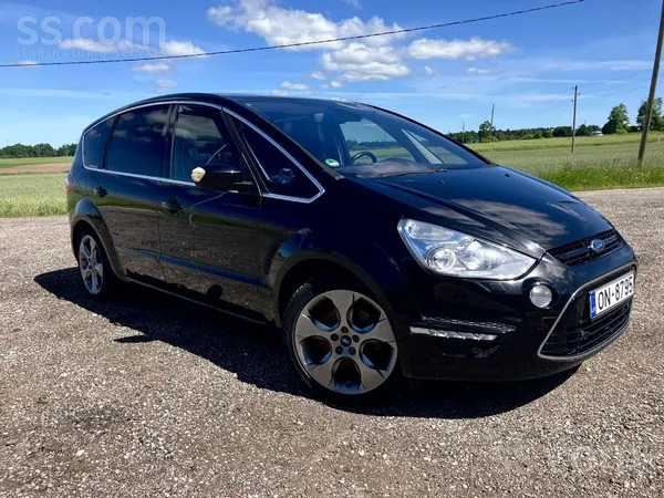 Ford Auto no Vācijas, pirkts oficiālā izsolē. 