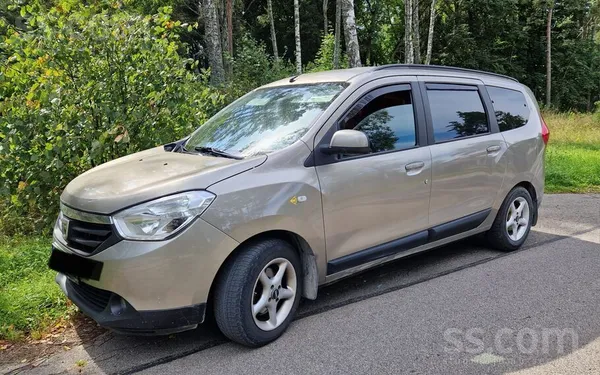 Dacia 7 vietas milzīgs bagāžnieks
