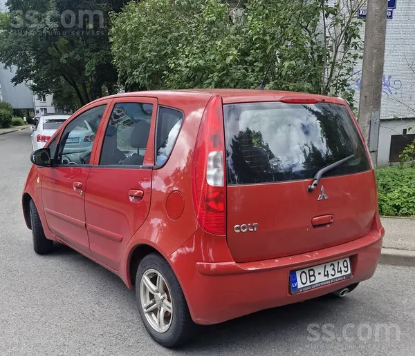Mitsubishi Tehniskā apskate derīga līdz 2027. gada martam. Ir