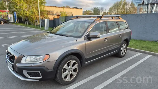 Volvo Pārdod Volvo XC 70 , Uzticams un ietilpīgs ģimenes
