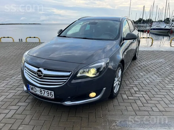 Opel Pārdod uzticamu, ekonomisku un ietilpīgu auto. Dīz