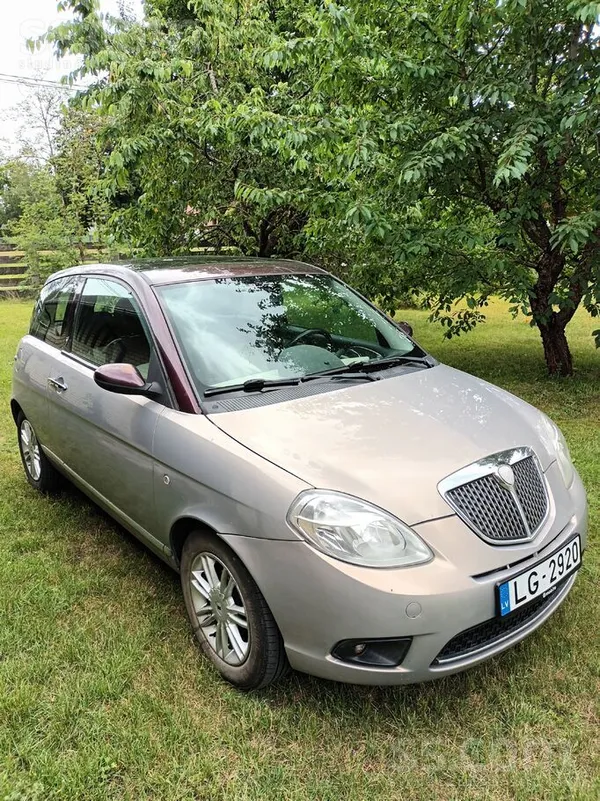 Lancia Ypsilom - 1