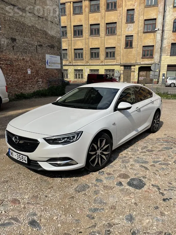 Opel Продаю машину. ...