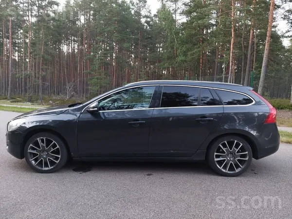 Volvo Volvo V60 D3 (163 zs) Summum, Automāts, Jauna TA