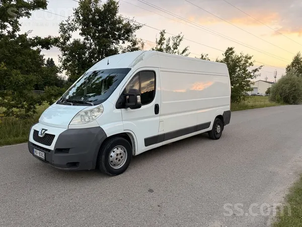 Peugeot Labā stāvoklī, nekādus ieguldījumus neprasa. ...