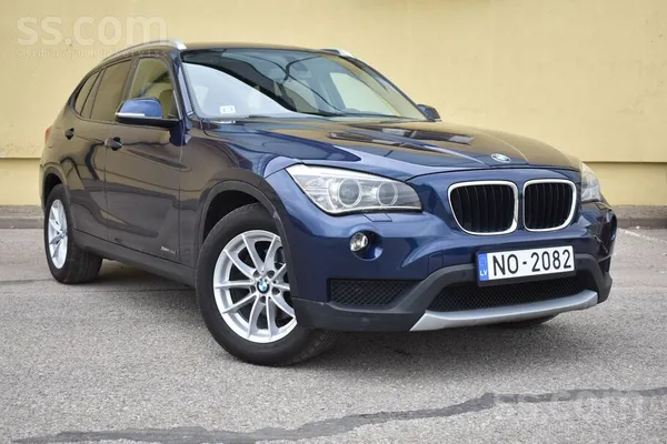 BMW BMW X1 (2013.g) Zila Met. 