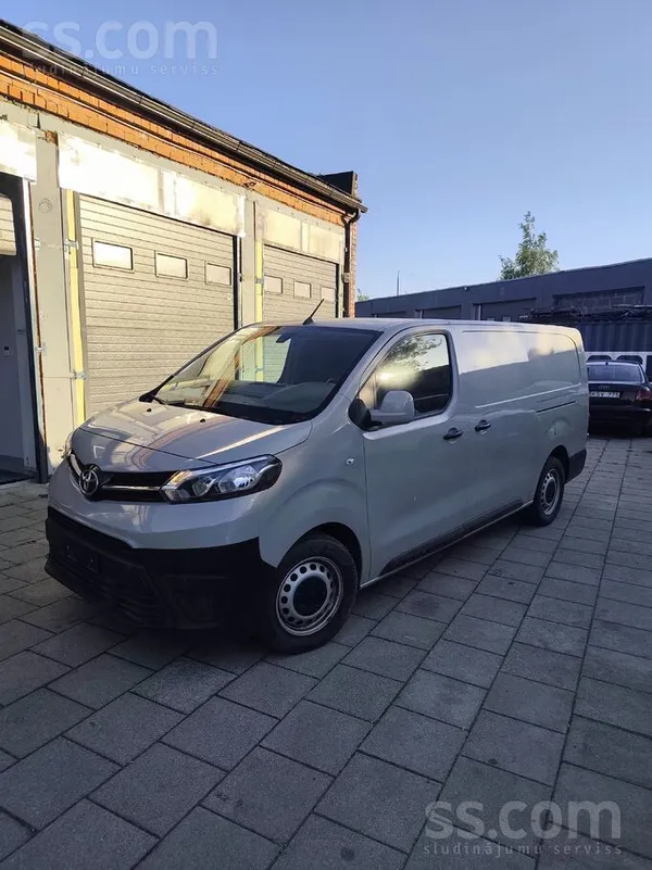 Toyota Без пробега по ЛВ. Оригинальный пробег. По кузову 