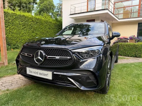 Glc 220 4Matic Amg.
Amg vizuālā pakete, Digital Light gaismas, 360 grādu k