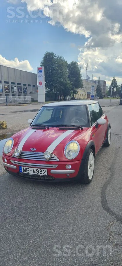 Mini Saistībā ar jauna auto iegādi pārdodu sievas veco 