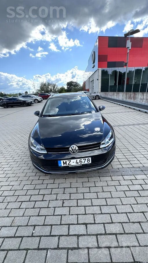 Volkswagen Pārdodu Volkswagen Golf 7 Variant Bluemotion Highl