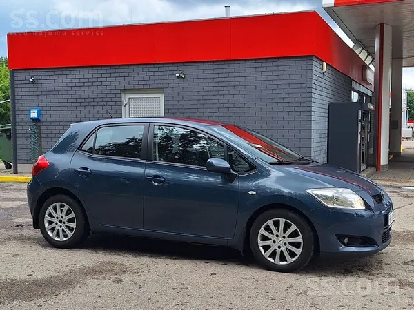 Toyota Toyota Auris 1.6 benzīns/gāze, 2008. gads – 223 23